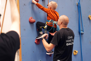 404d37b29752608d7ee5bc100fe21f9713d04ae4